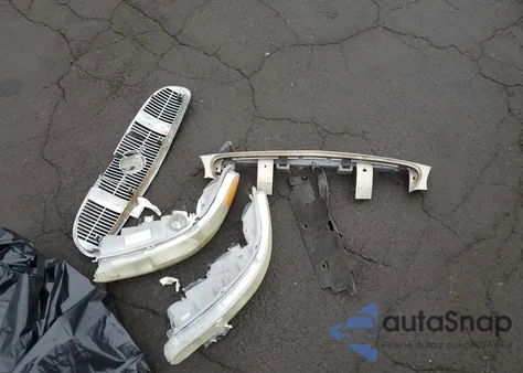 2000 Buick Century Custom from USA, damaged, VIN 2G4WS52J2Y1208108